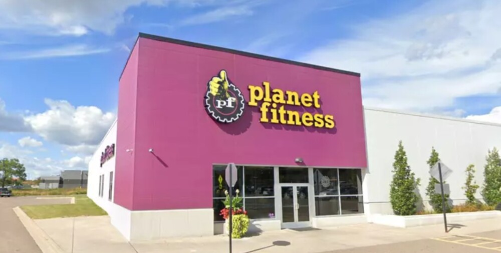 Planet Fitness cierra 2024 con ingresos récord y casi 20 millones de socios