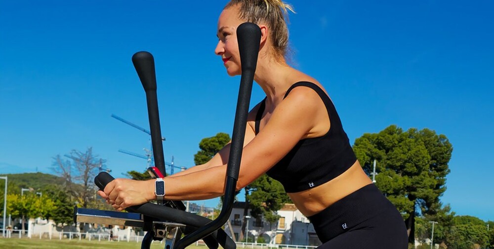 Etenon Fitness presentó la Bike de HumanCycling en FIBO 2025