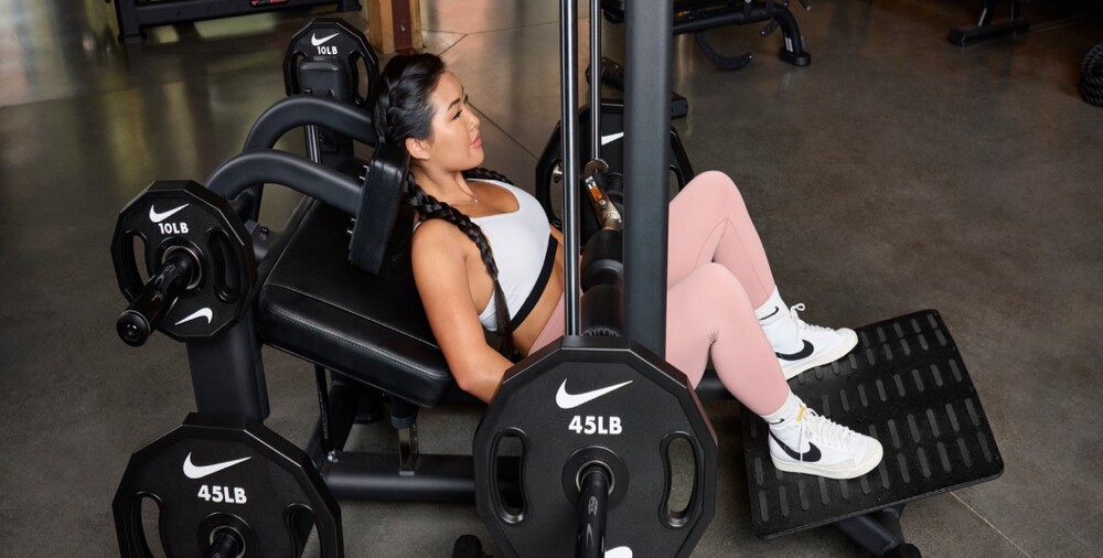 Precor lanza la Glute Press y refuerza su línea Glutebuilder® Plate Loaded